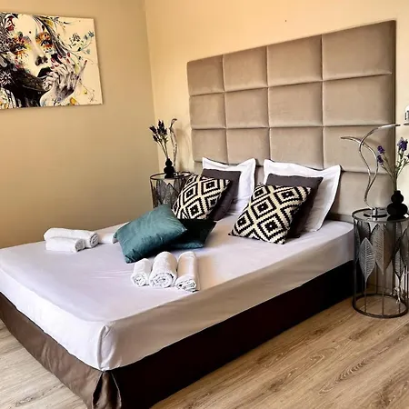 Primavera 2 Hotel apartamentowy