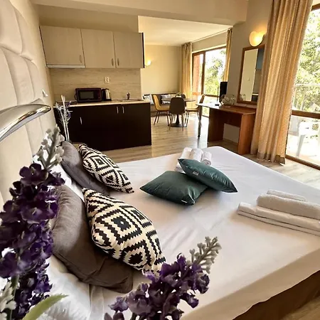 Primavera 2 Hotel apartamentowy