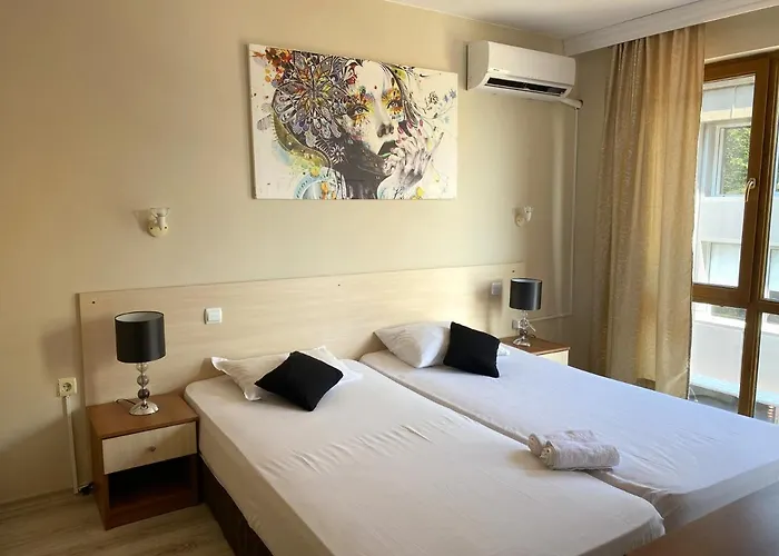 Primavera 2 Hotel apartamentowy 2*