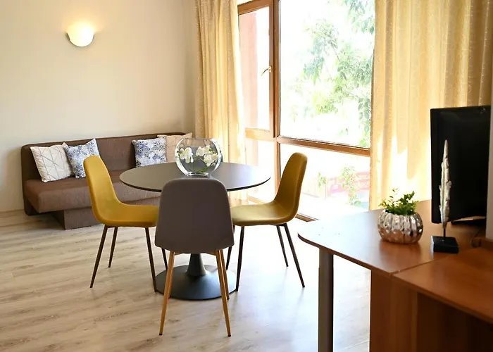 Hotel apartamentowy Primavera 2 2*