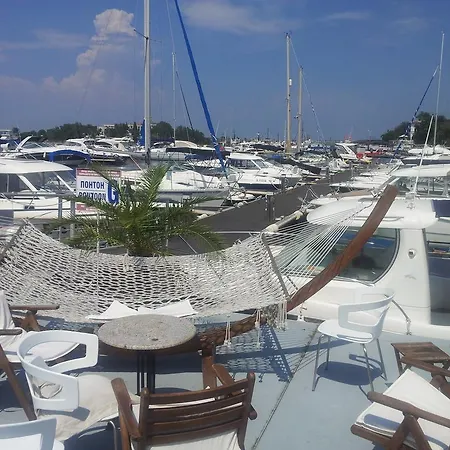 Primavera 2 2* Primorsko